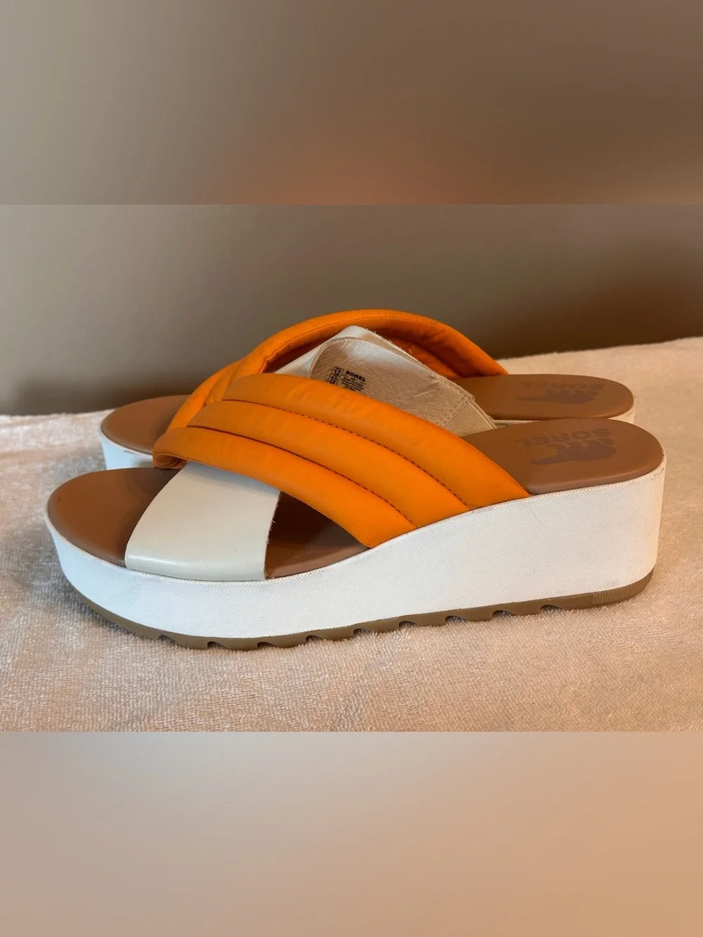 Sorel Roaming Crisscross Platform Slide Sandals Women’s 12 Orange/Cream Leather